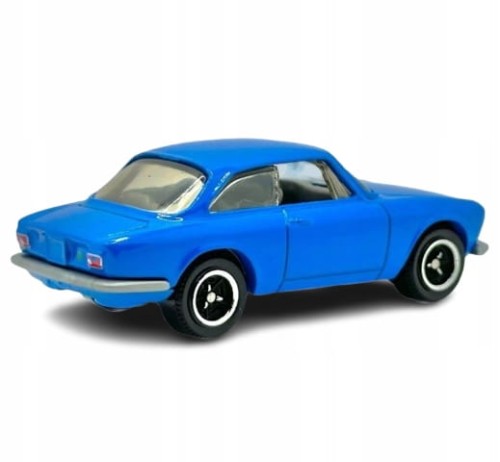 MATCHBOX - 1965 Alfa Romeo Giulia Sprint GTA (Luz)