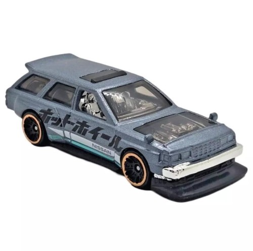 Hot Wheels - Nissan Maxima Drift Car (Luz)
