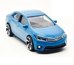 majorette-street-cars-toyota-corolla-altis.jpg