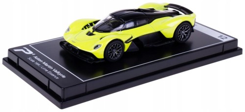 PosterCars - Aston Martin Valkyrie (1:64) Lime Essence 1