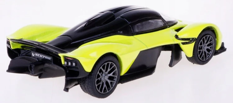 postercars-aston-martin-valkyrie-lime-essence-zielony-tyl.jpg