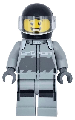 lego-figurka-kierowca-audi-S1-e-tron-quattro.png