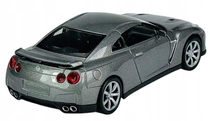 Welly - Nissan GT-R (1:34-39)